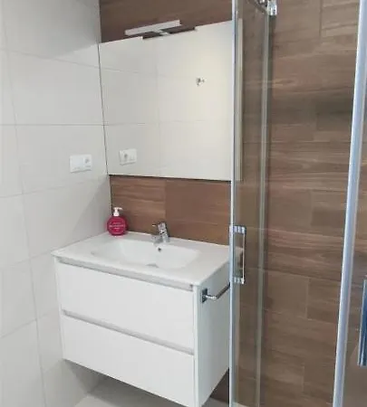 Semesterbostad Casa Loural *